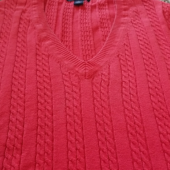 Tommy Hilfiger Sweater - Picture 2 of 2
